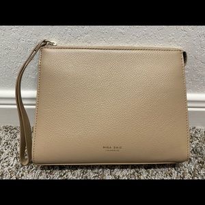 Mina Baie Blush Slip